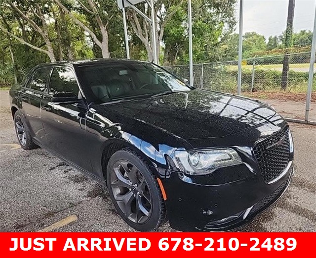 2023 Chrysler 300 S