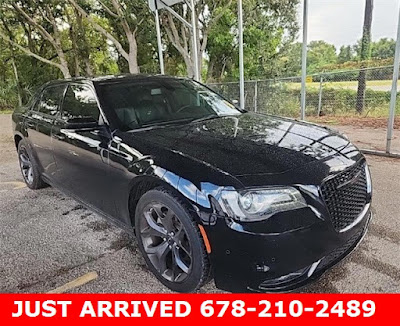 2023 Chrysler 300