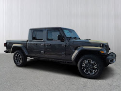 2026 Jeep Gladiator Sahara