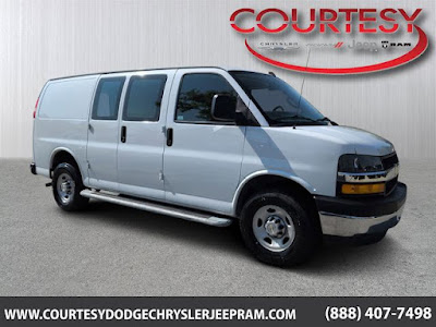 2023 Chevrolet Express 2500