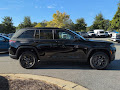 2027 Jeep Grand Cherokee Laredo Altitude